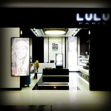 LULU shops in spread